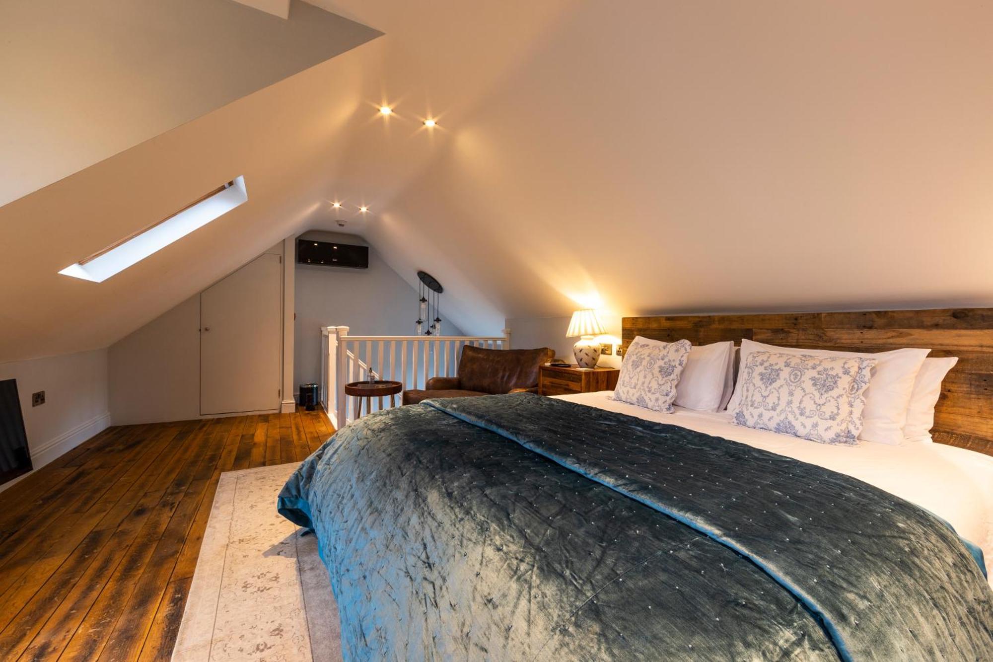 Eagle Mill Luxury Rooms Хантингдон Номер фото